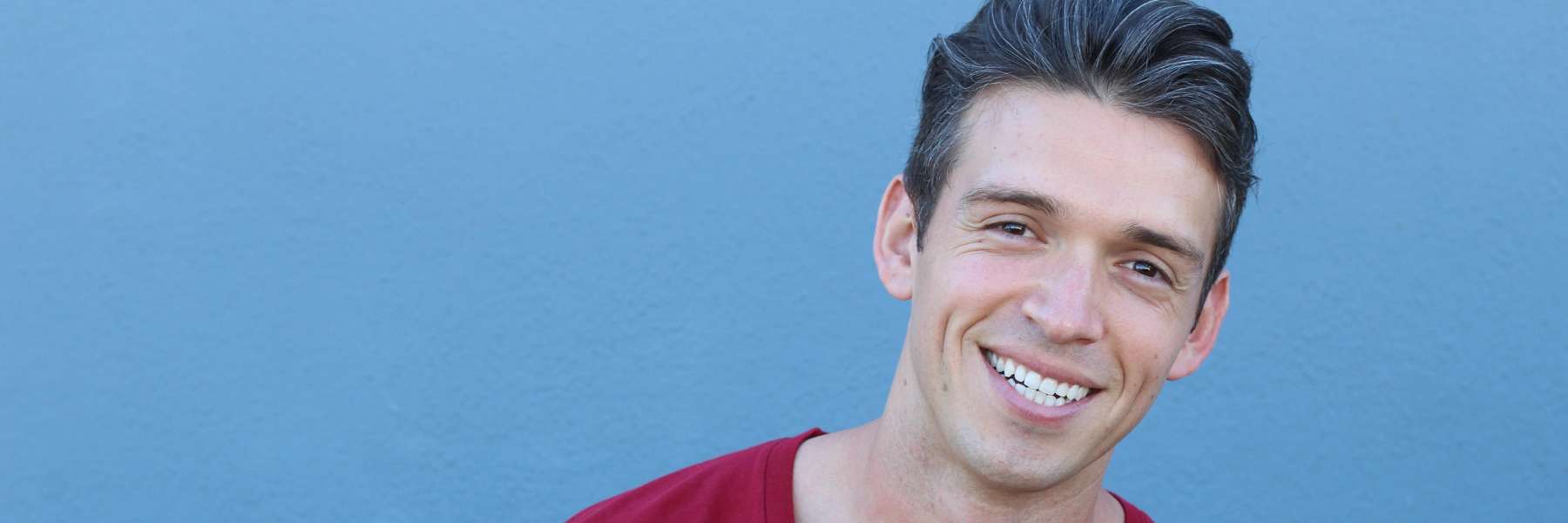 Man smiling | Mens Therapy in Seattle