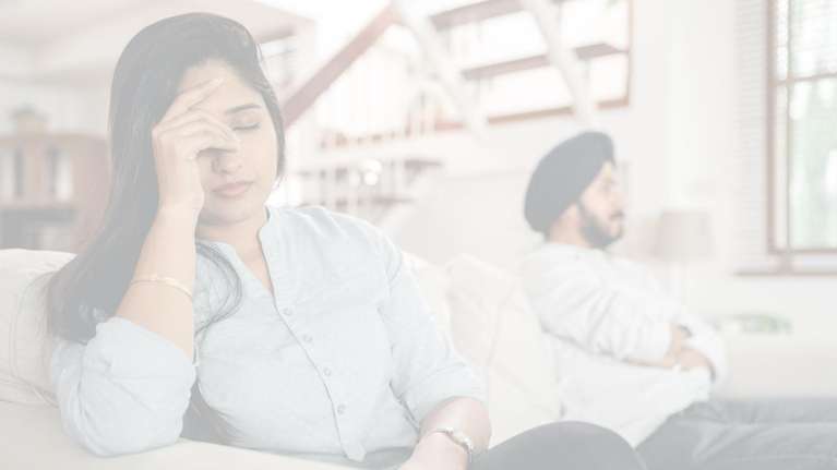 Seattle couple in relationship therapy on the couch